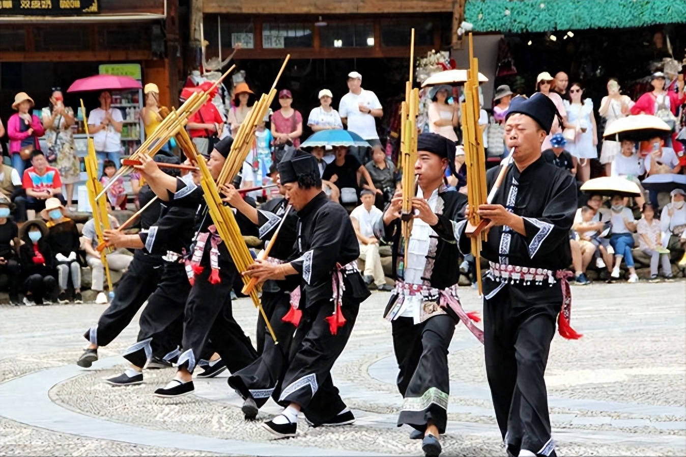 包含特色苗族民族体育展演,文化与运动融合创新的词条 包含特色苗族民族体育展演,文化与运动融合创新的词条