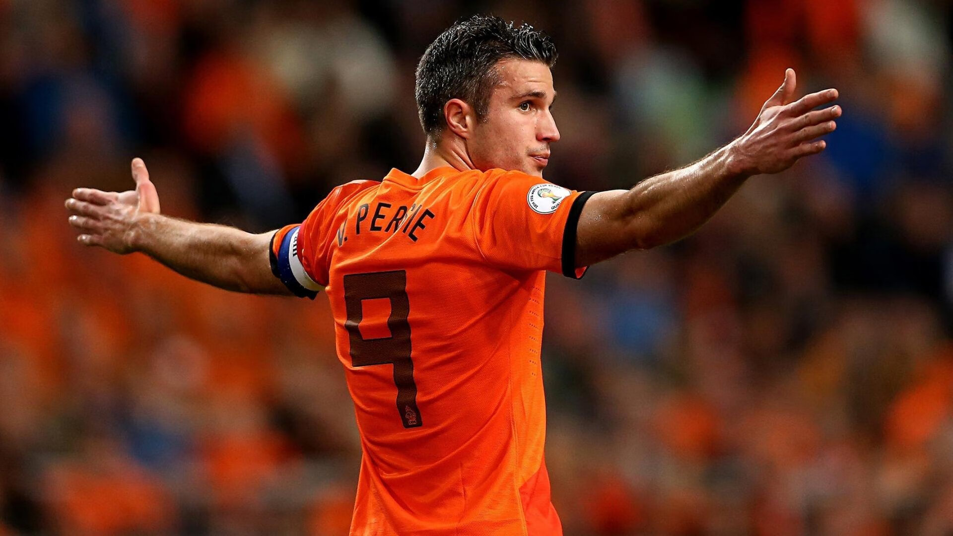 保利斯塔关键比赛表现坚韧,塔利斯卡 保利尼奥